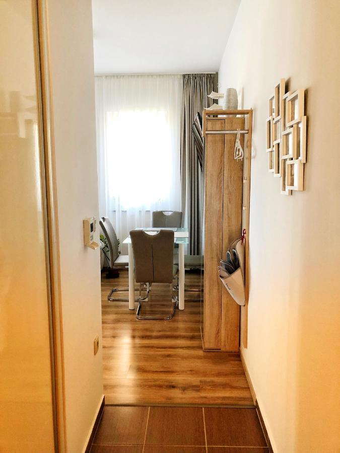 Boro Apartman Tiszafüred Eksteriør billede