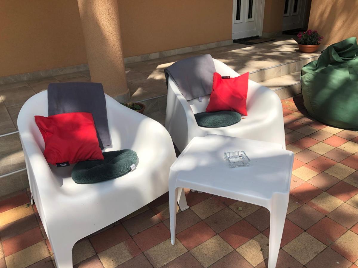 Boro Apartman Tiszafüred Eksteriør billede