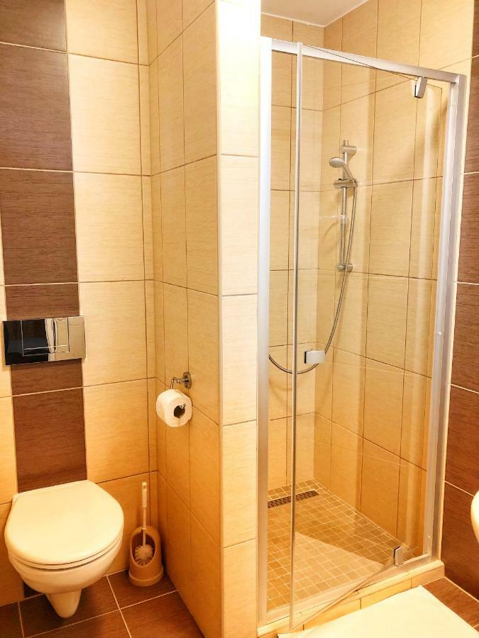 Boro Apartman Tiszafüred Eksteriør billede