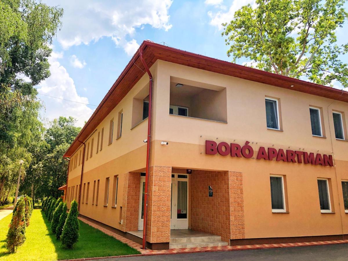 Boro Apartman Tiszafüred Eksteriør billede